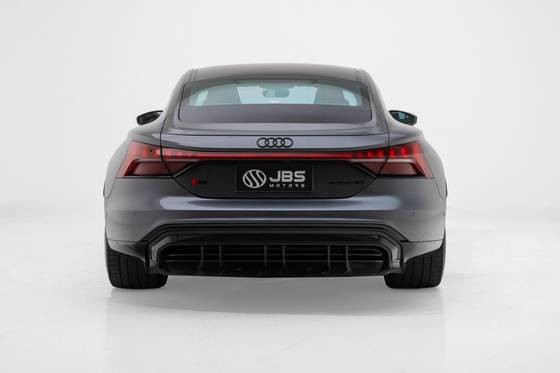 AUDI RS E-TRON GT