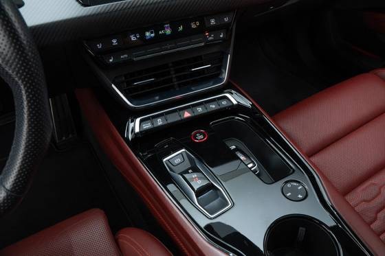 AUDI RS E-TRON GT