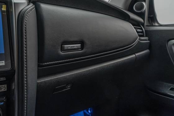 TOYOTA HILUX SW4