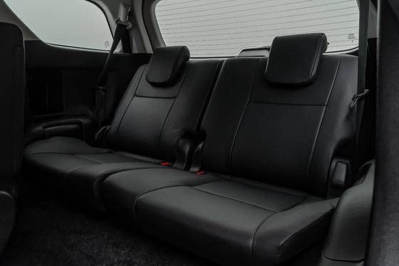 TOYOTA HILUX SW4