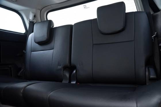TOYOTA HILUX SW4