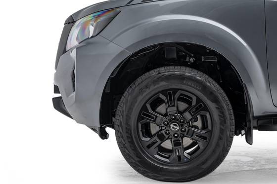 NISSAN FRONTIER