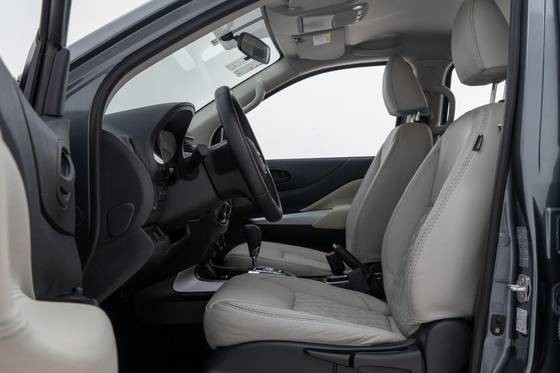 NISSAN FRONTIER