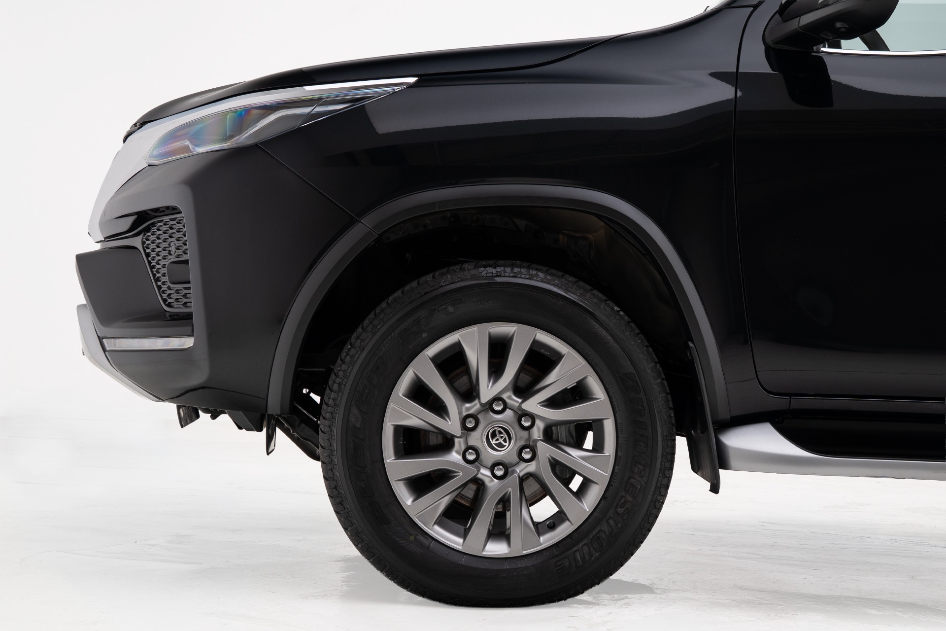 TOYOTA HILUX SW4