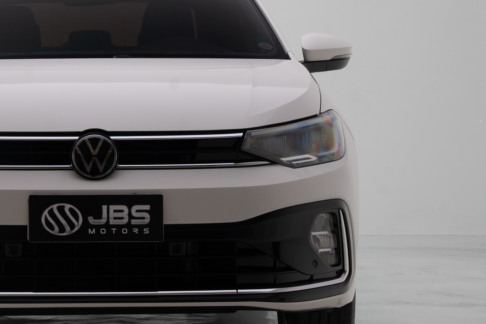 VOLKSWAGEN VIRTUS