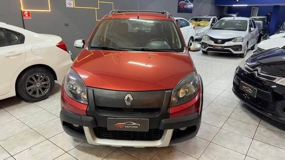 RENAULT SANDERO