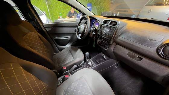 RENAULT KWID