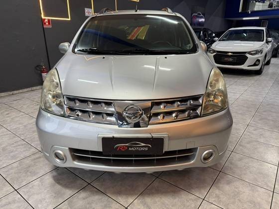 NISSAN LIVINA