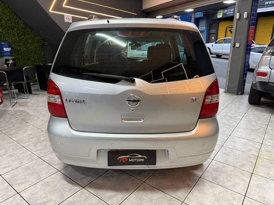 NISSAN LIVINA