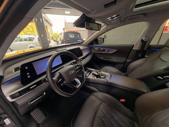 CHERY TIGGO 8