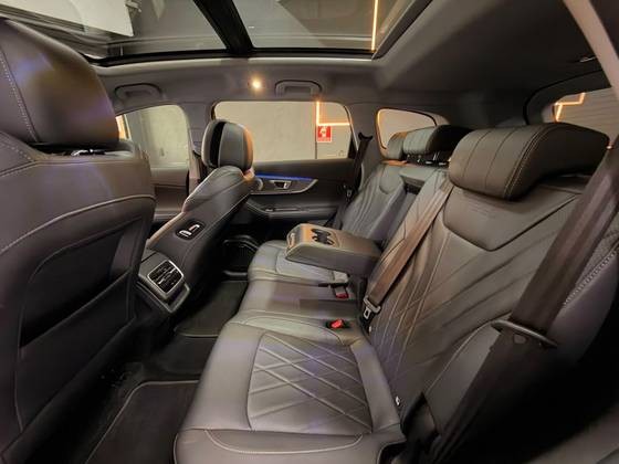 CHERY TIGGO 8