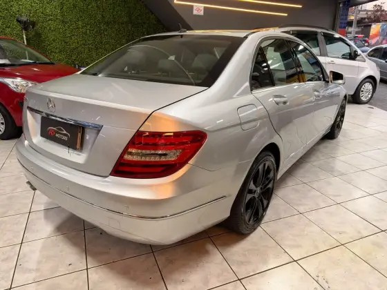 MERCEDES-BENZ C 200