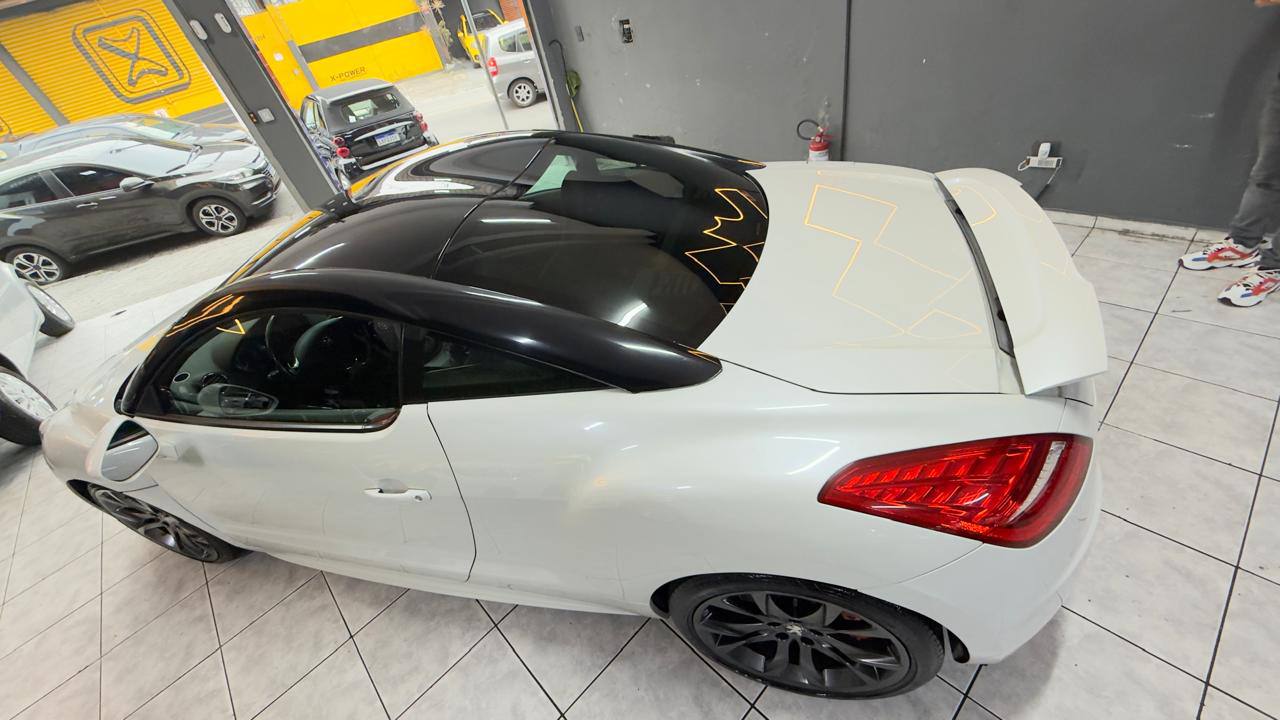 PEUGEOT RCZ