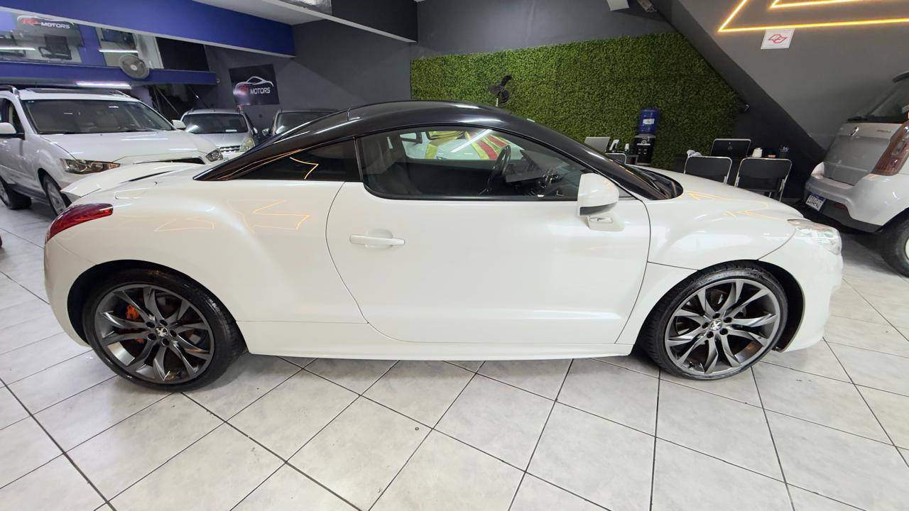 PEUGEOT RCZ