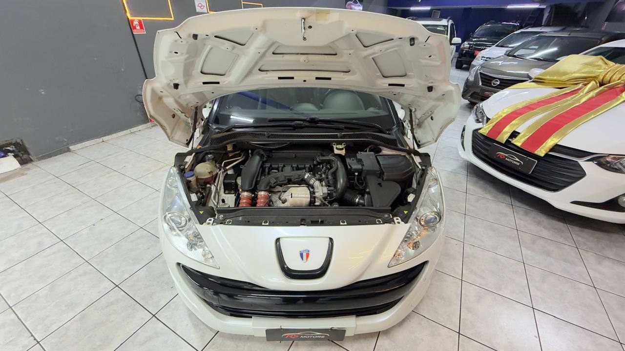 PEUGEOT RCZ