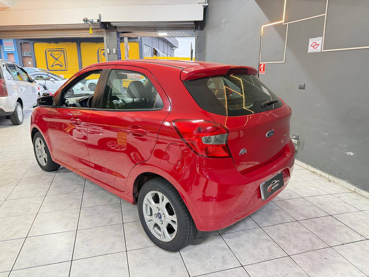 FORD KA
