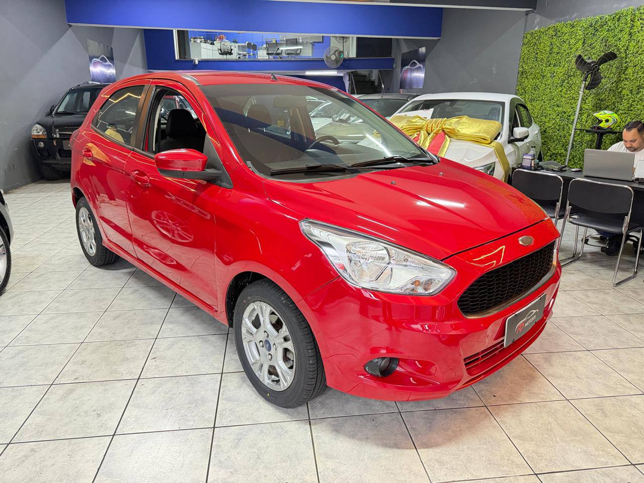 FORD KA