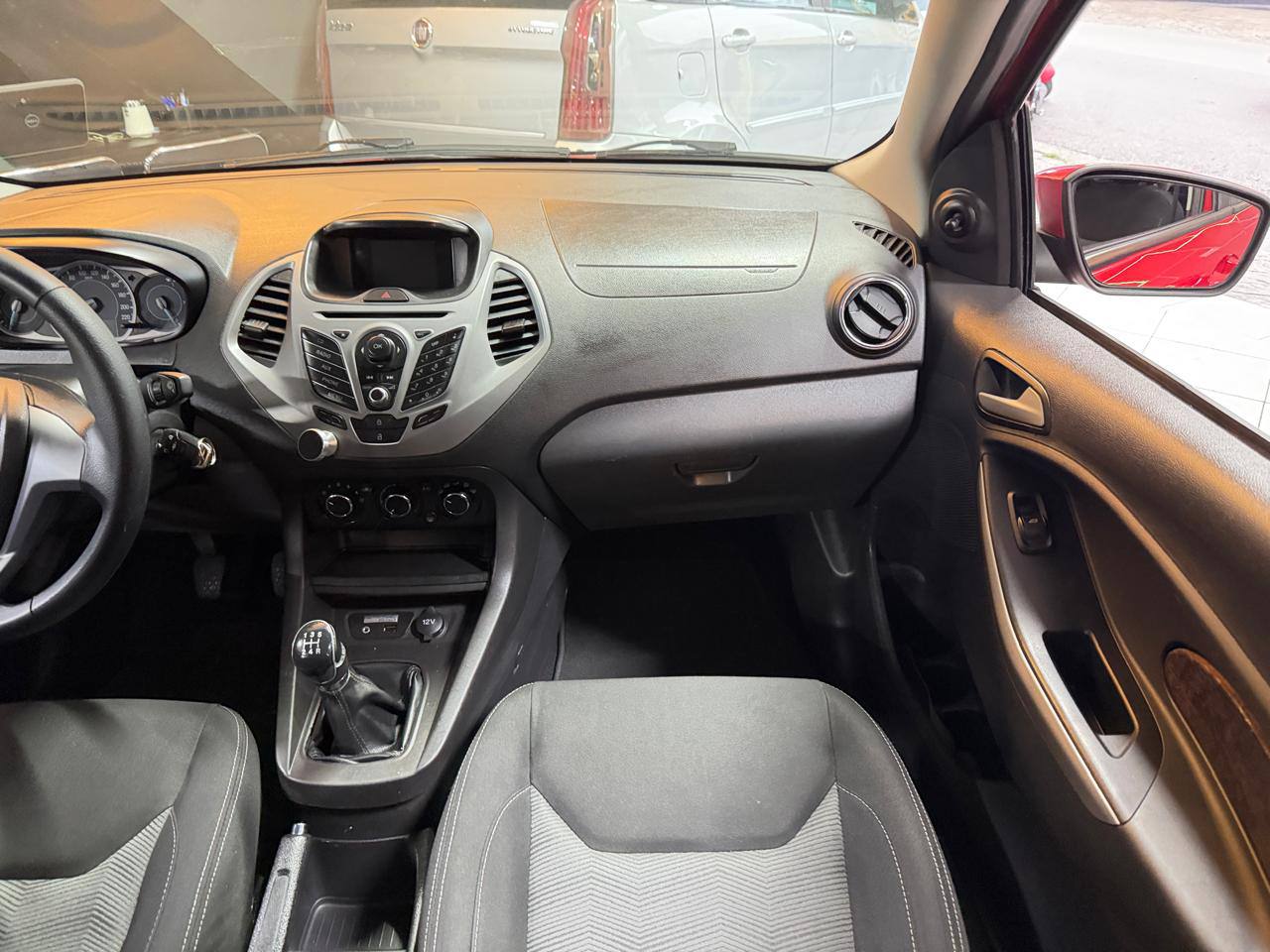 FORD KA