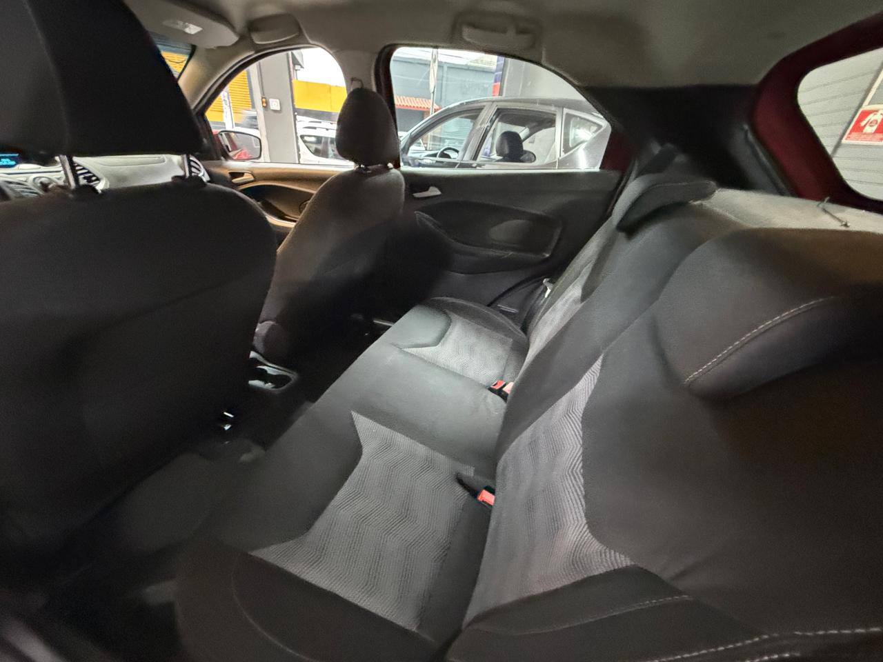 FORD KA