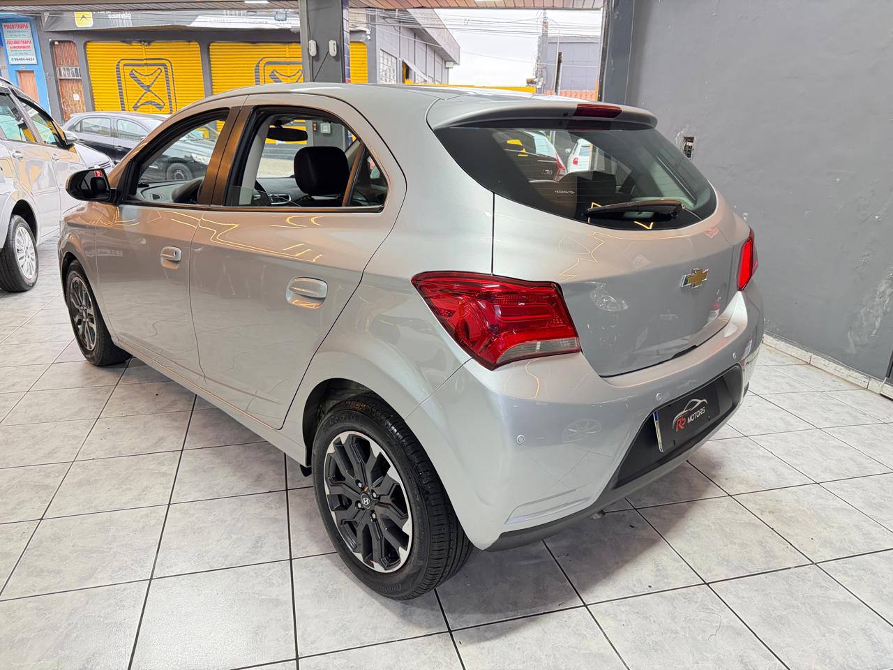 CHEVROLET ONIX