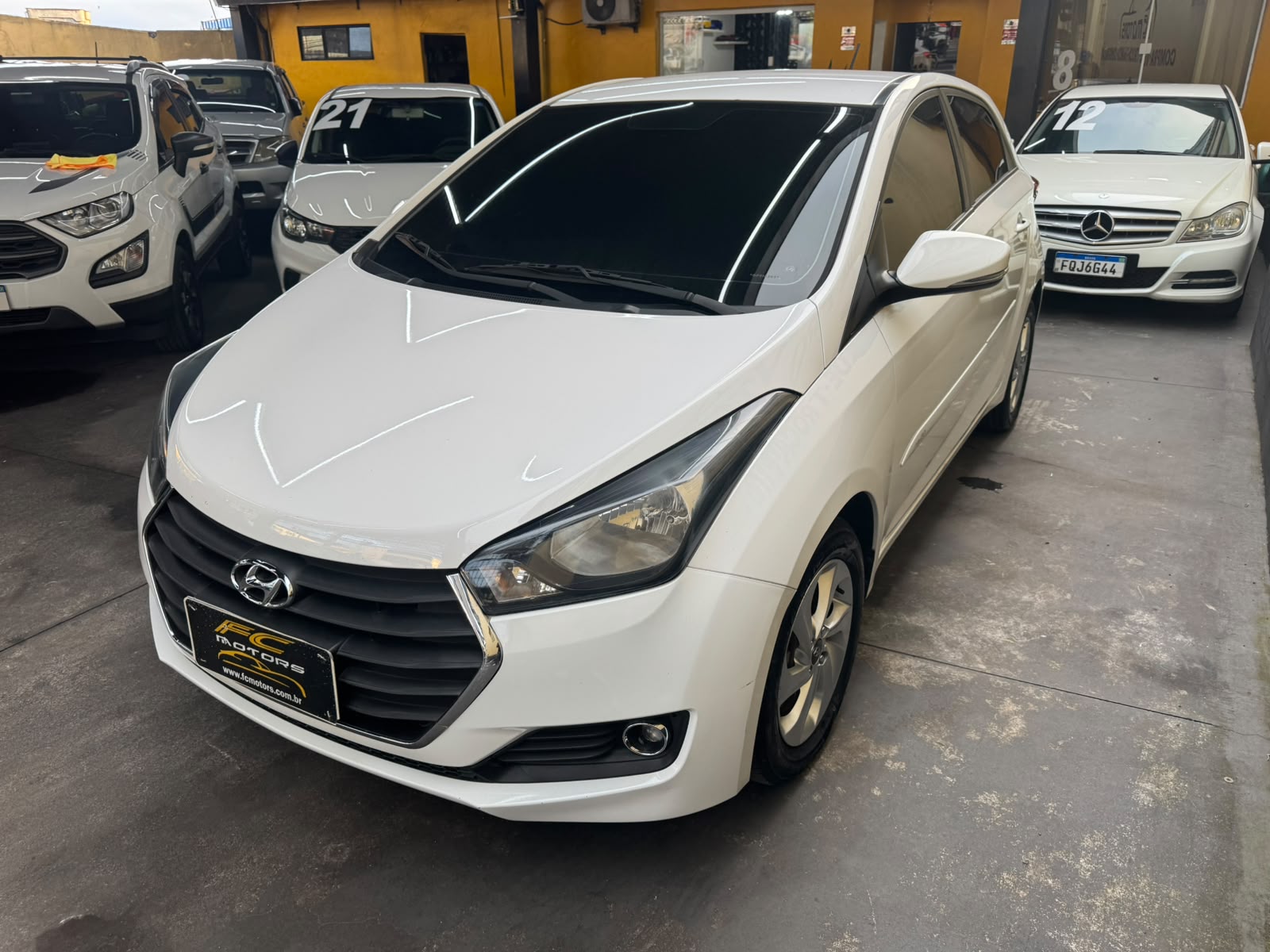 HYUNDAI HB20