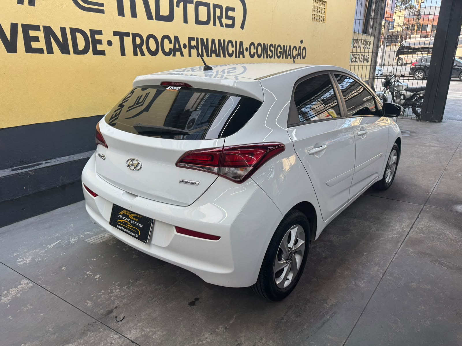 HYUNDAI HB20