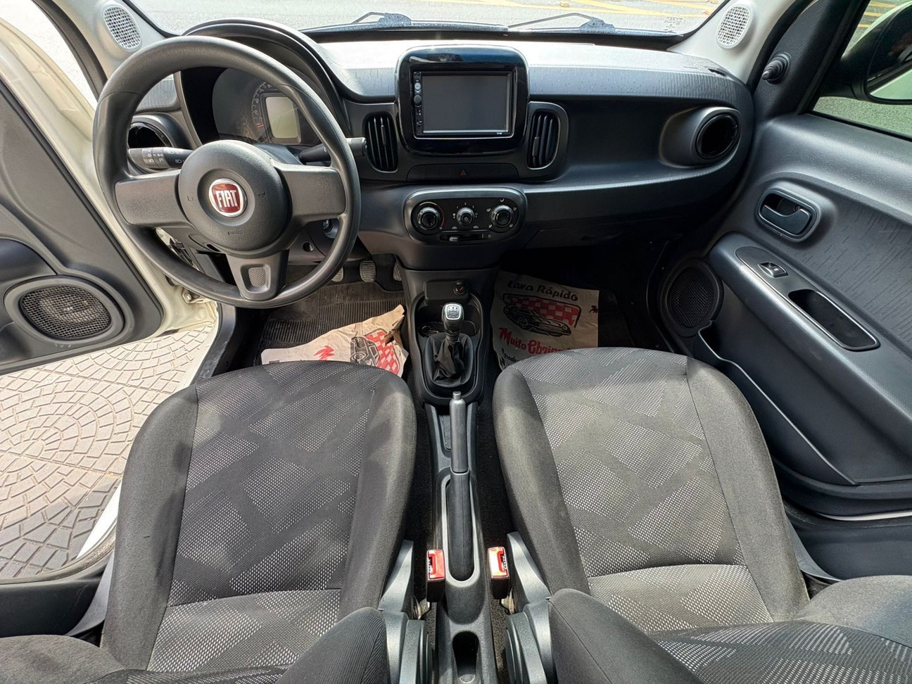 FIAT MOBI 1.0 8V EVO LIKE. 2018