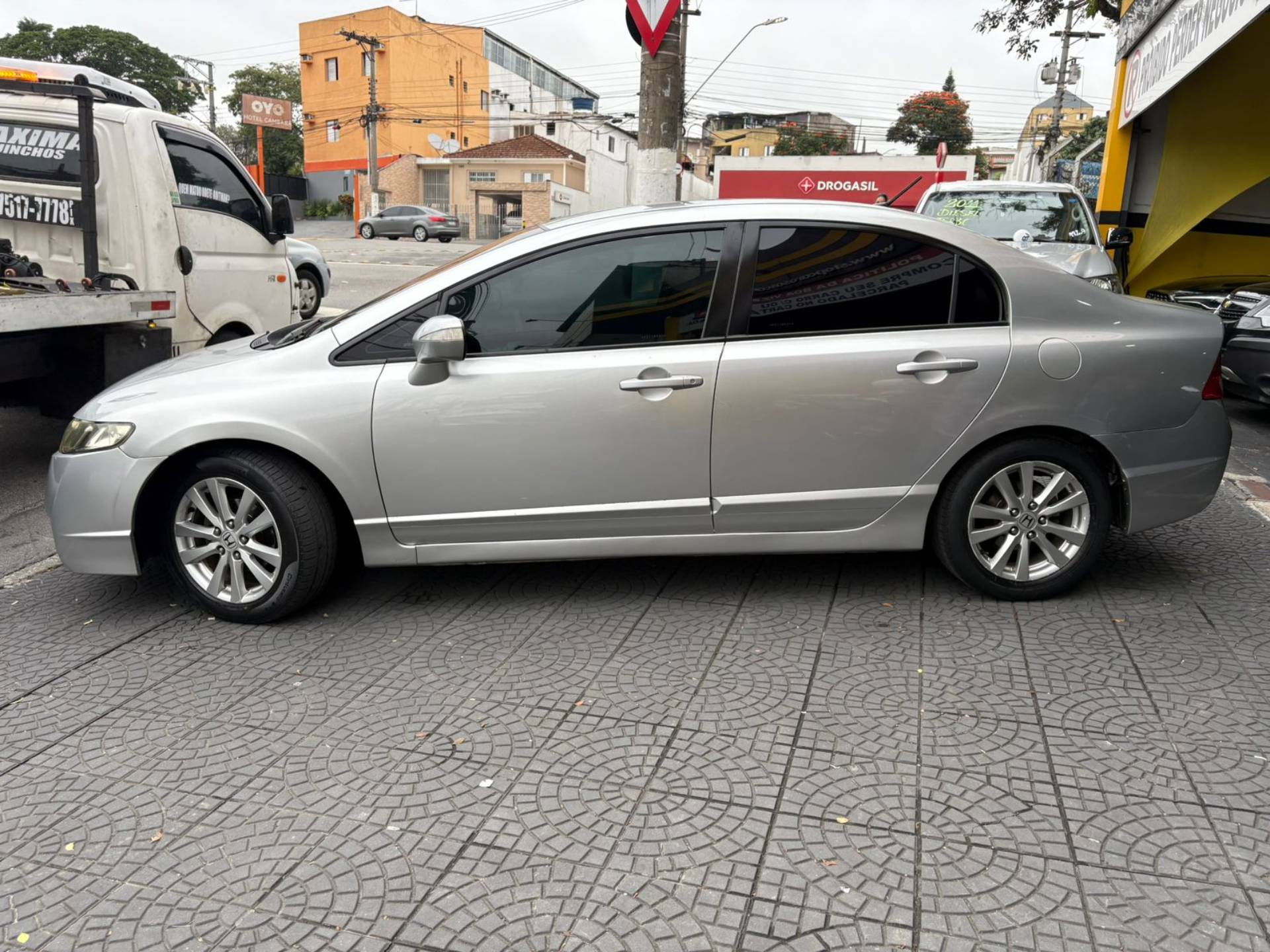 HONDA CIVIC
