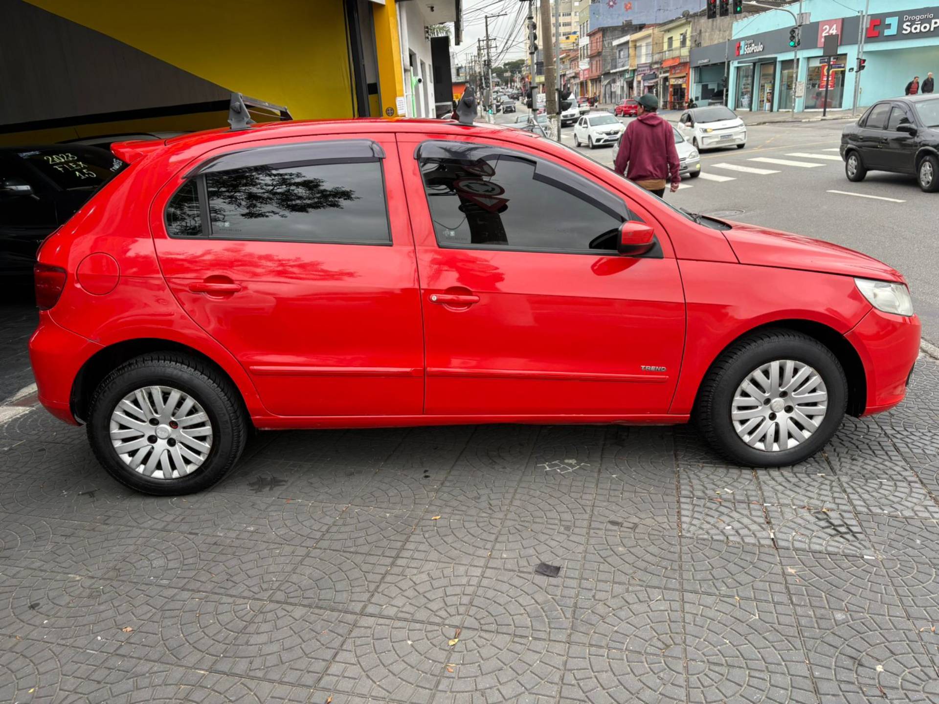 VOLKSWAGEN GOL
