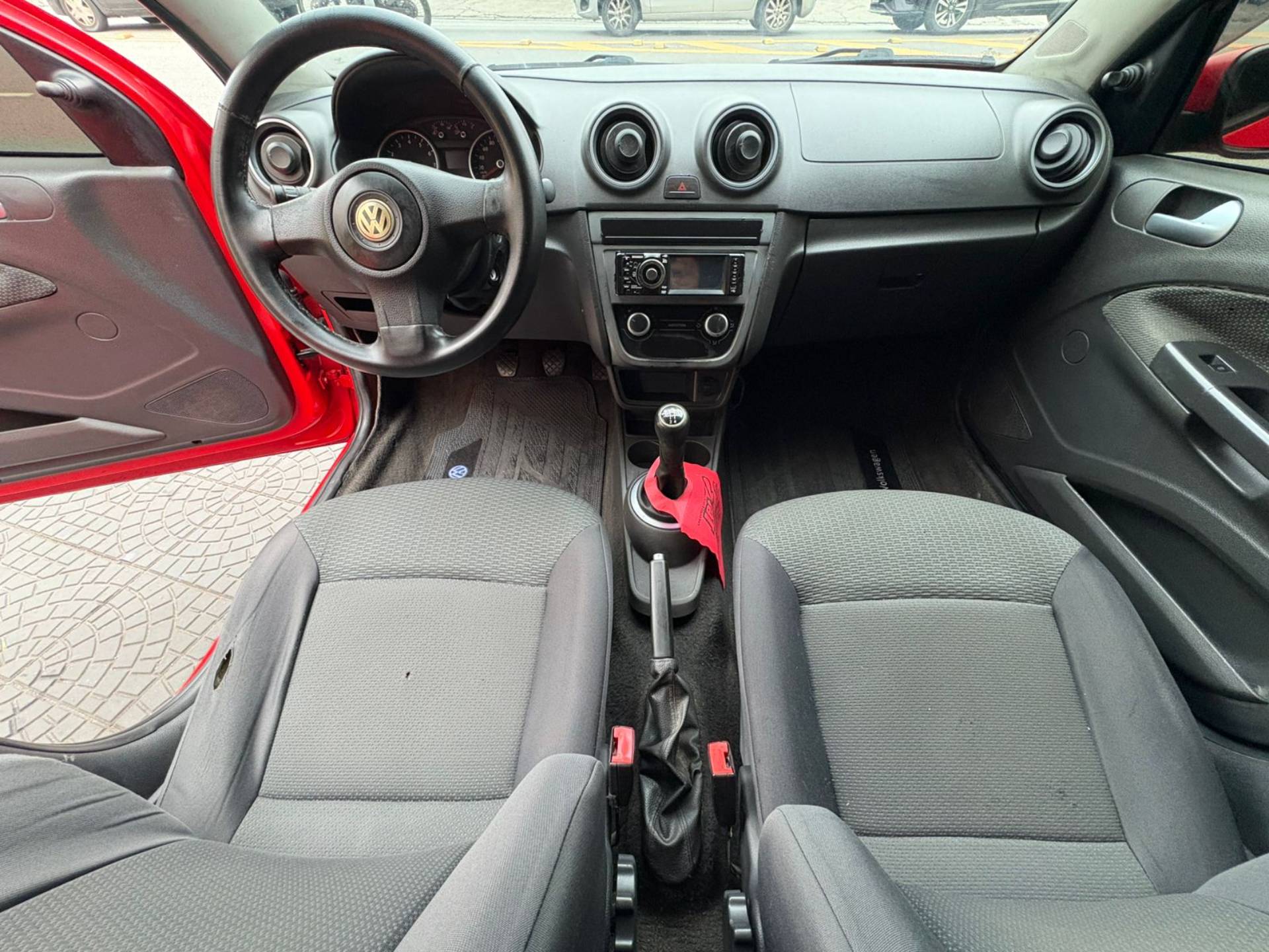 VOLKSWAGEN GOL