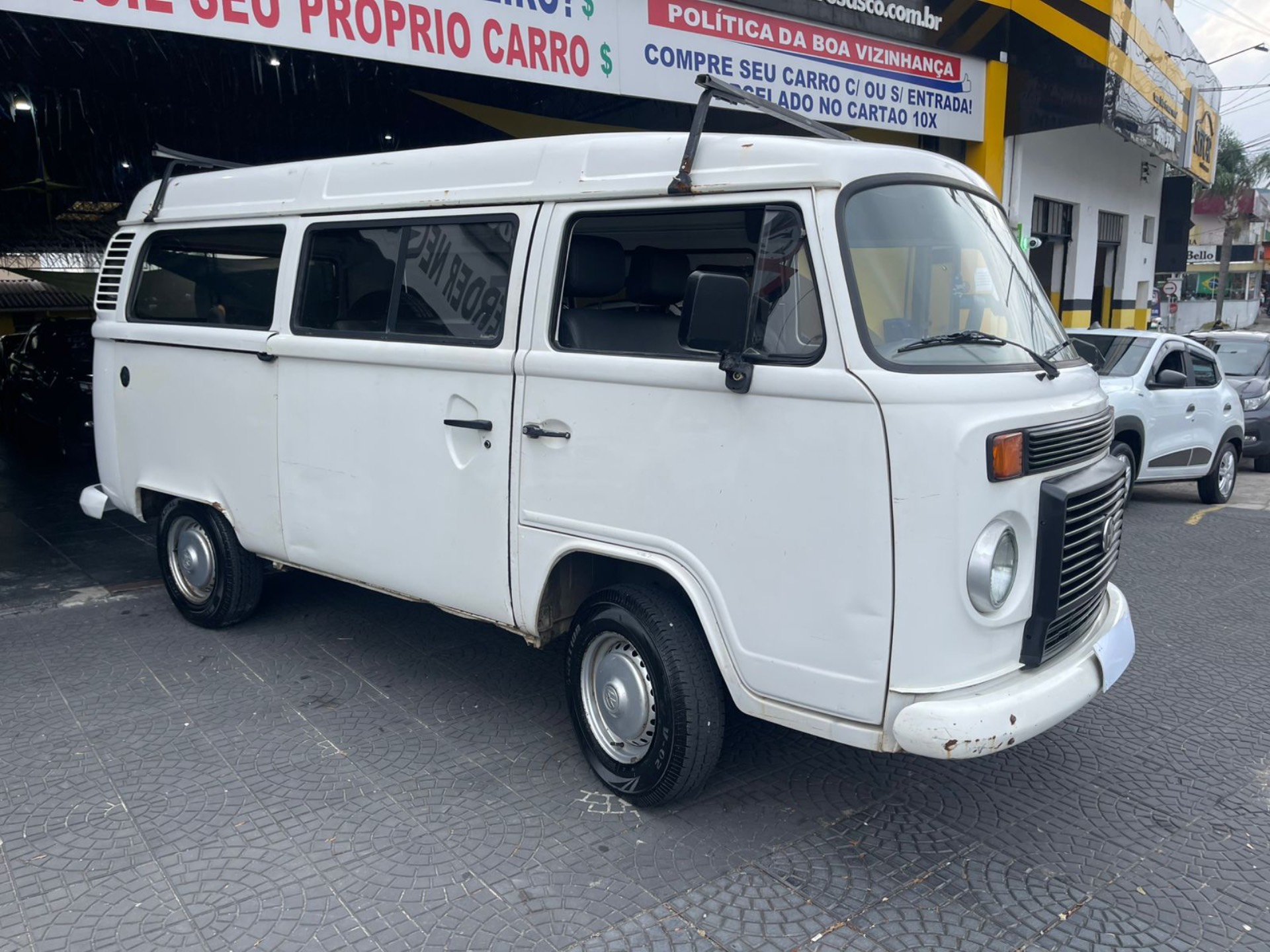VOLKSWAGEN KOMBI