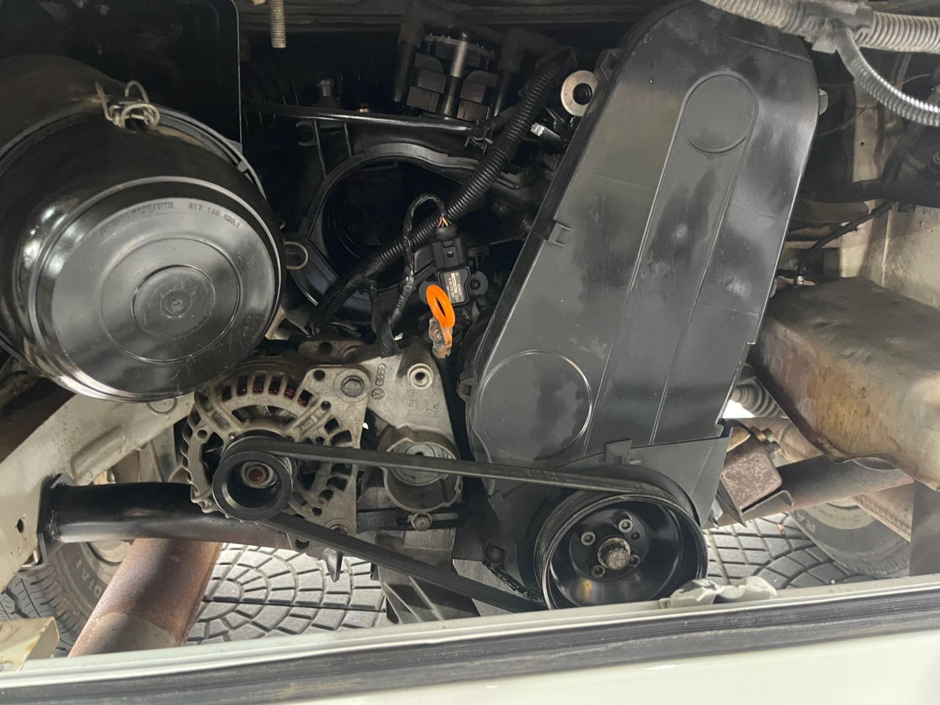 VOLKSWAGEN KOMBI