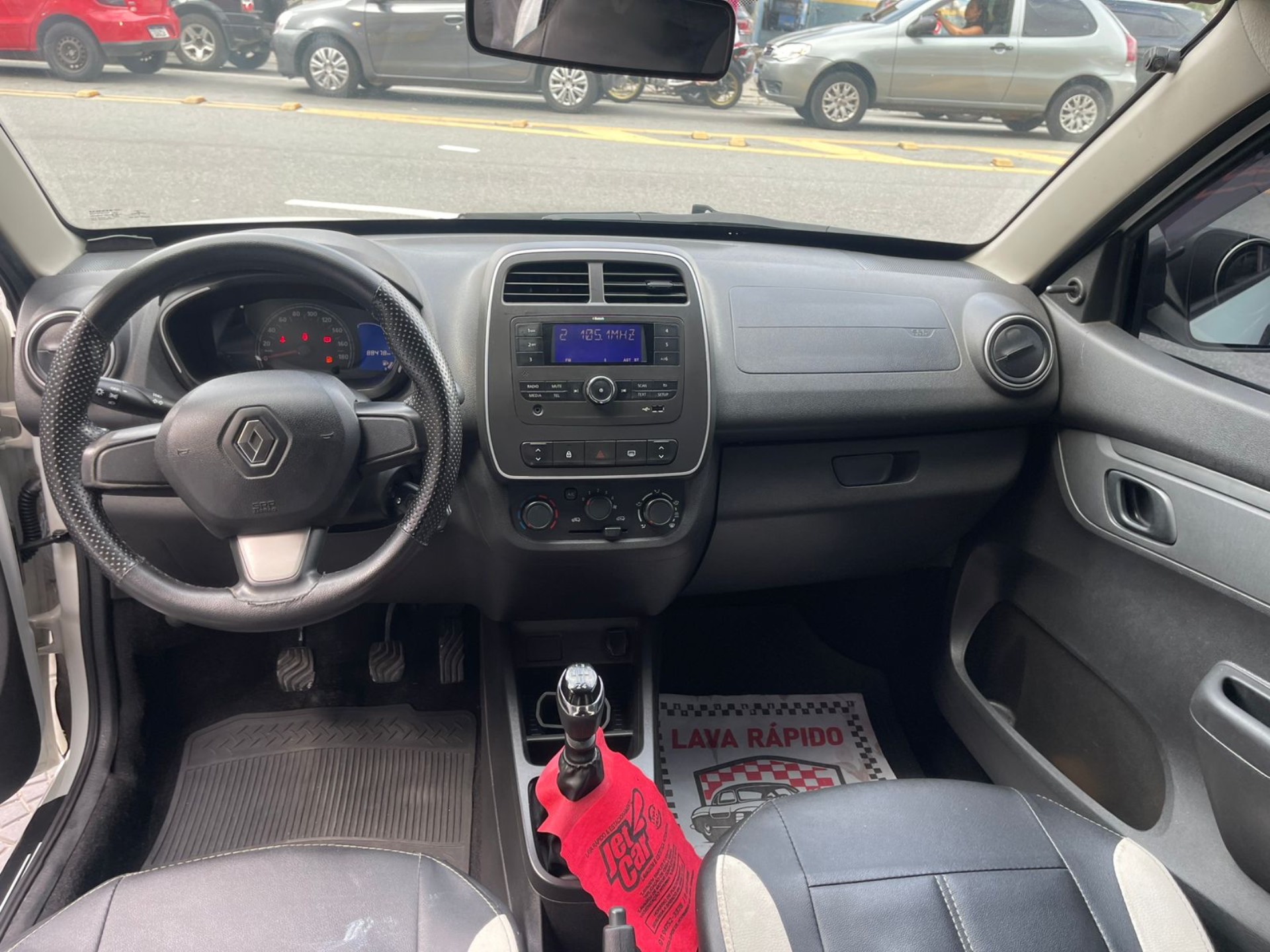 RENAULT KWID