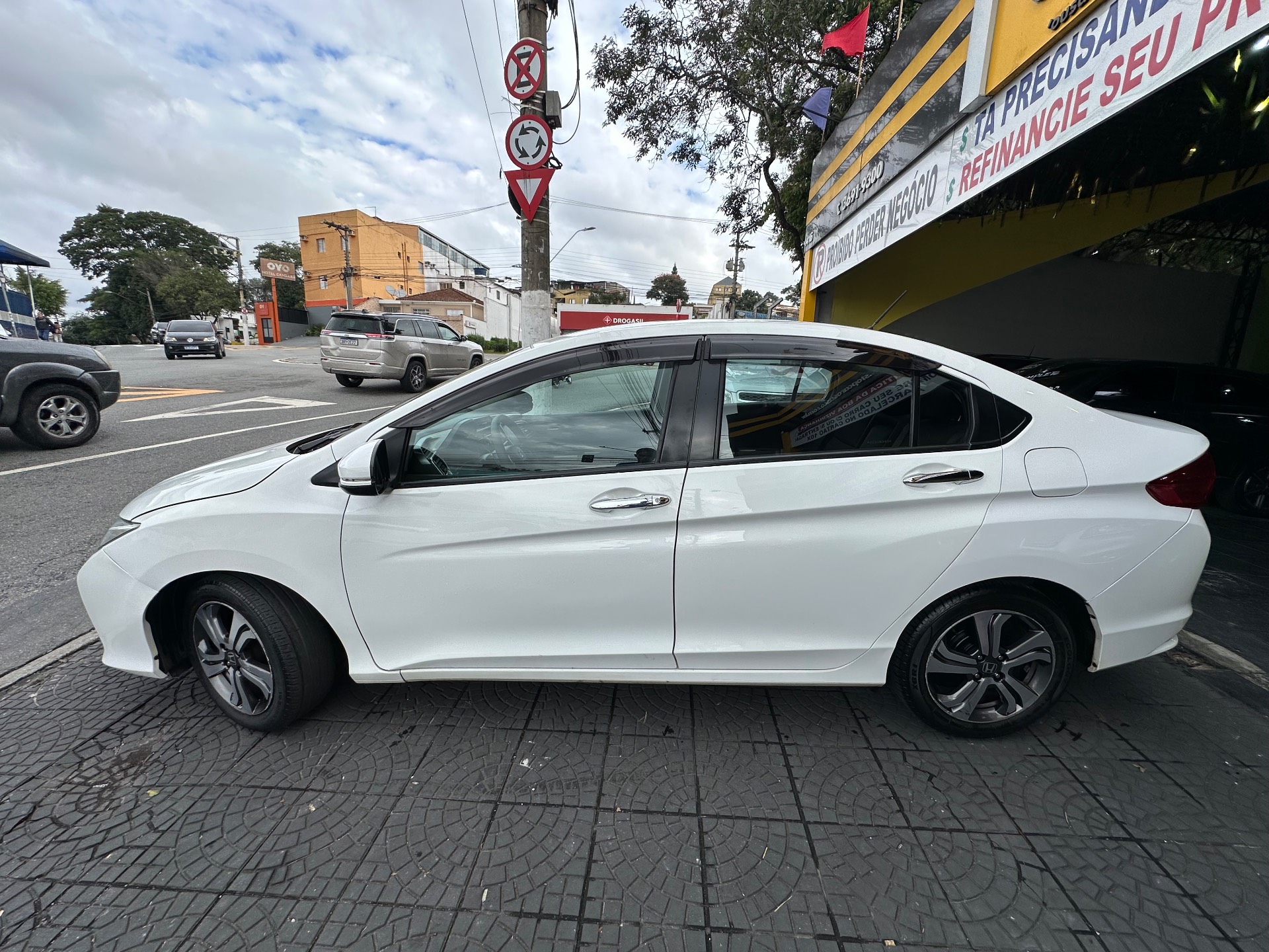 HONDA CITY