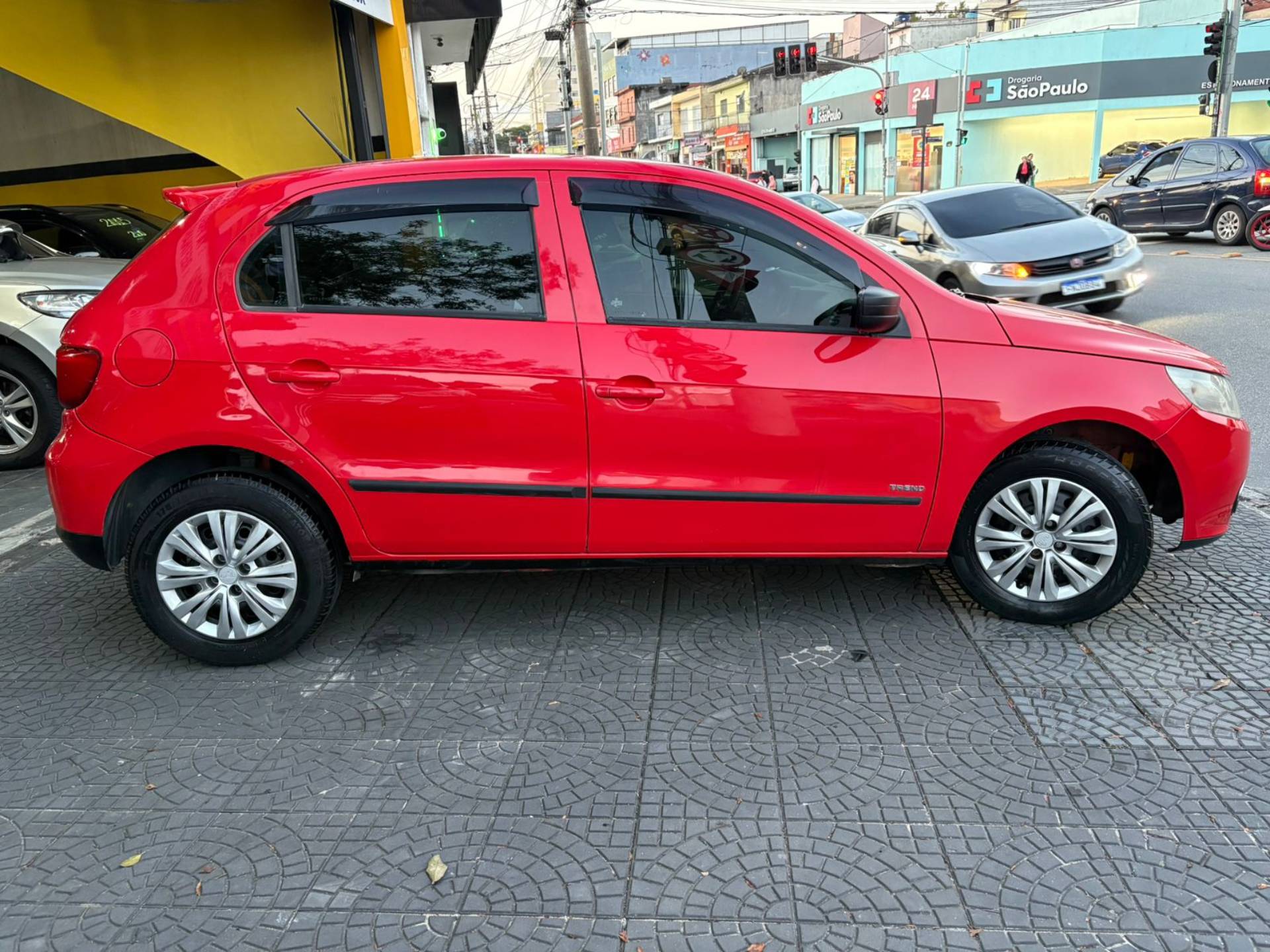 VOLKSWAGEN GOL