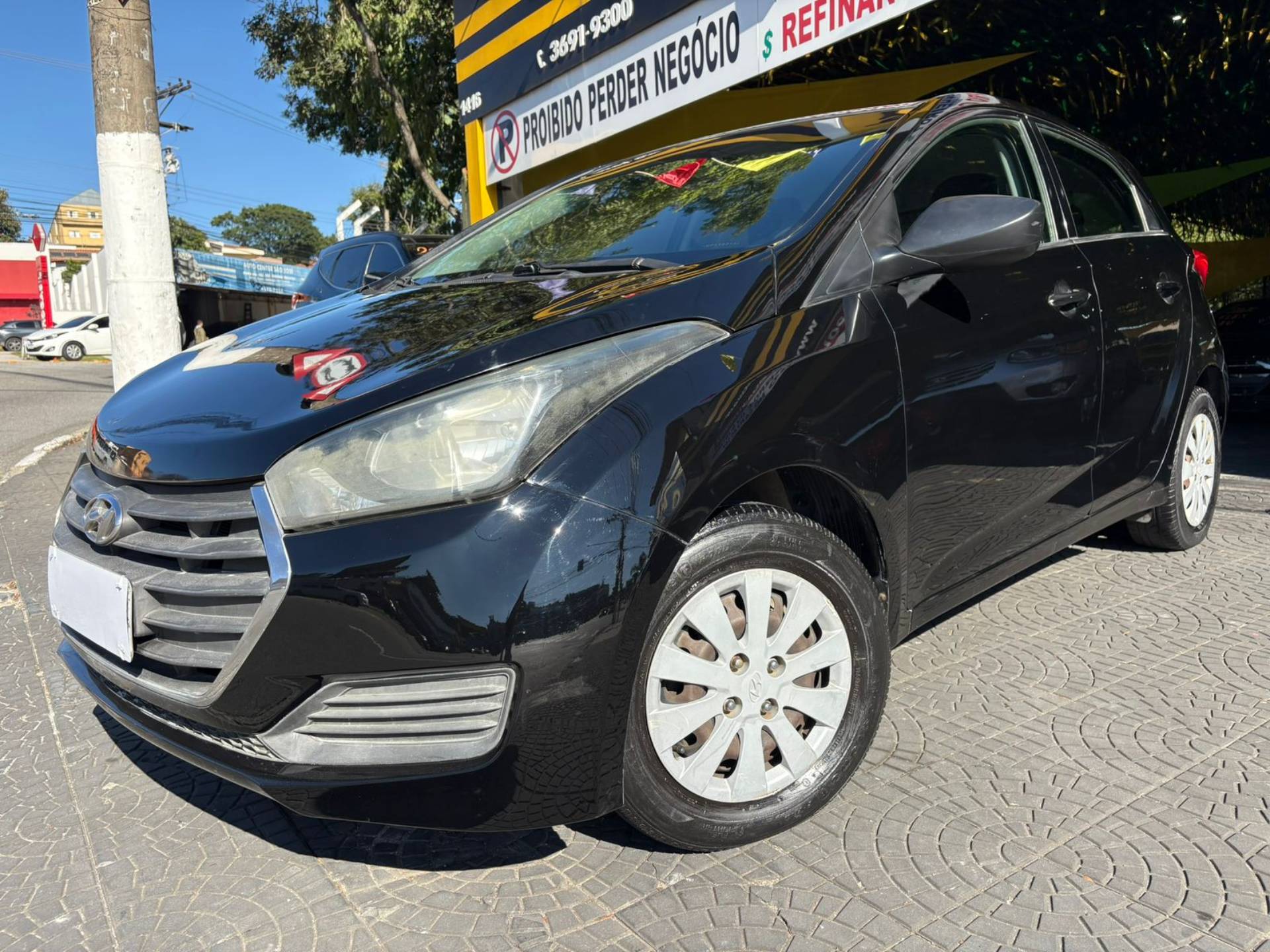 HYUNDAI HB20