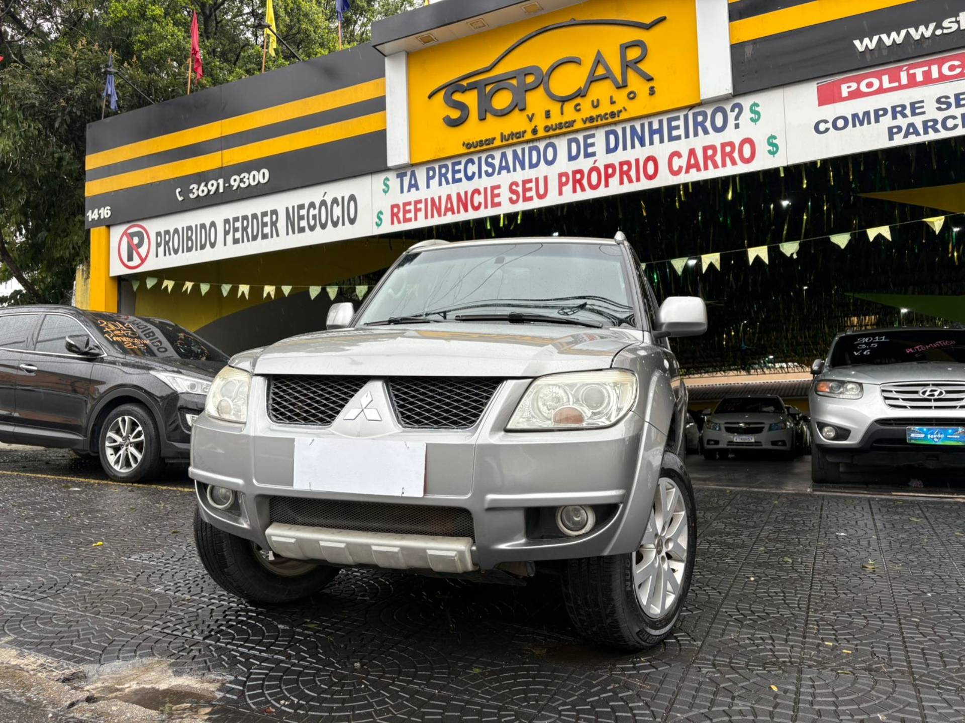 MITSUBISHI PAJERO TR4