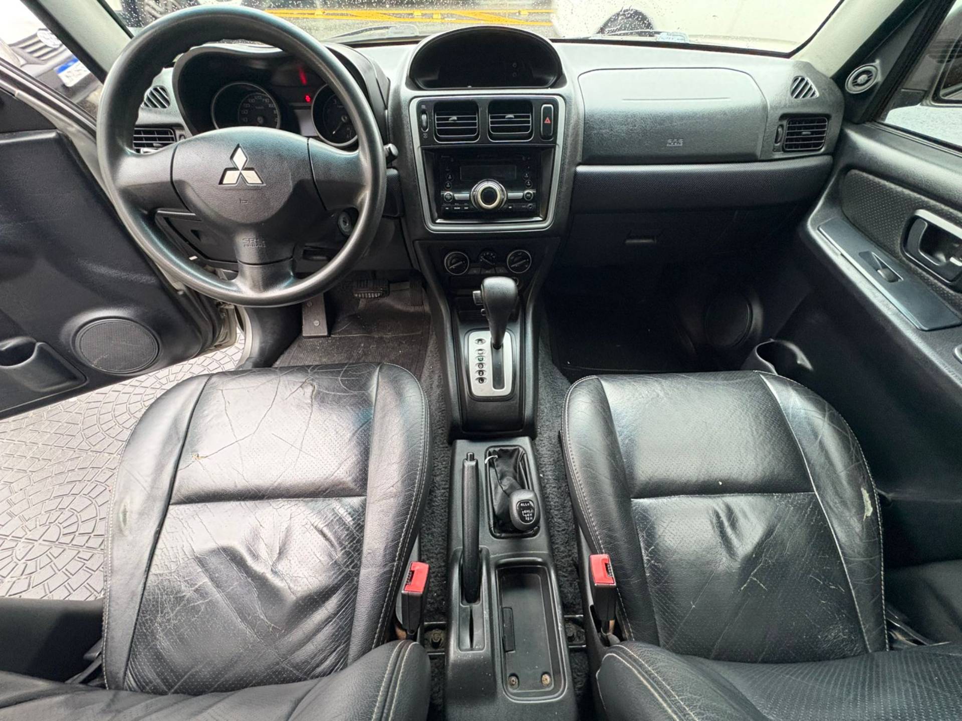 MITSUBISHI PAJERO TR4