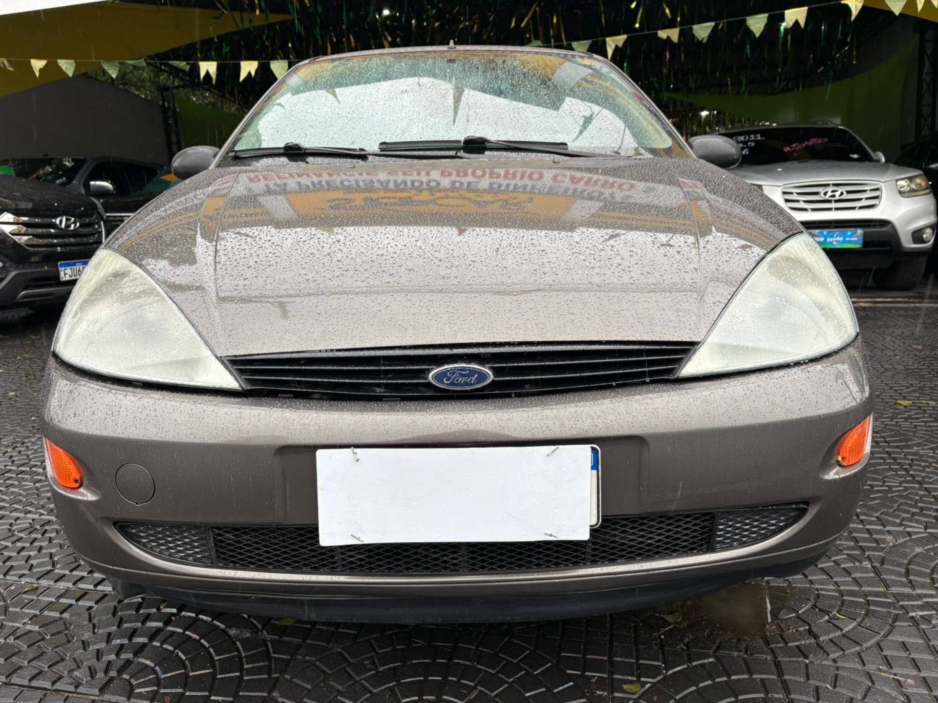 FORD FOCUS