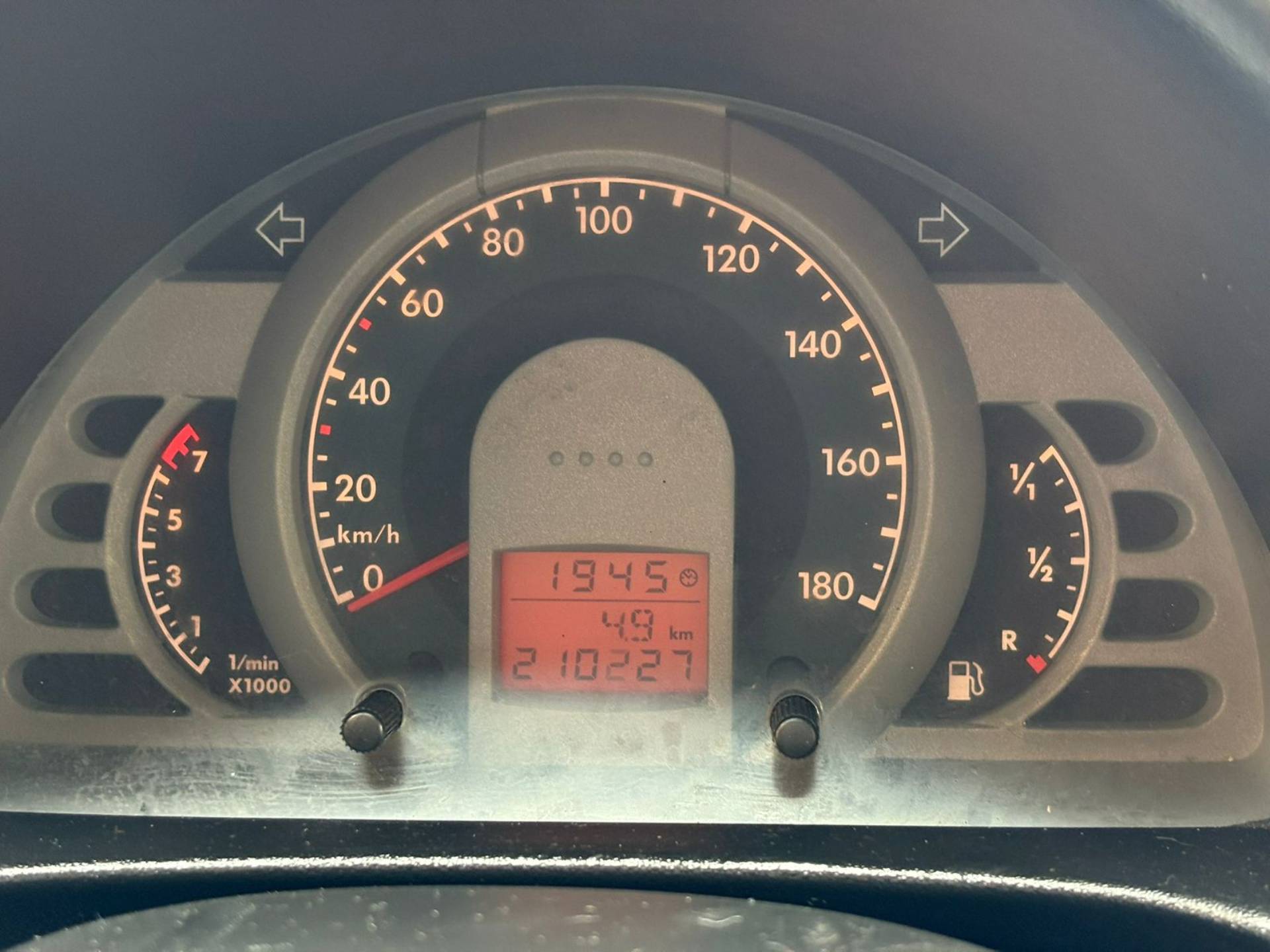 VOLKSWAGEN FOX