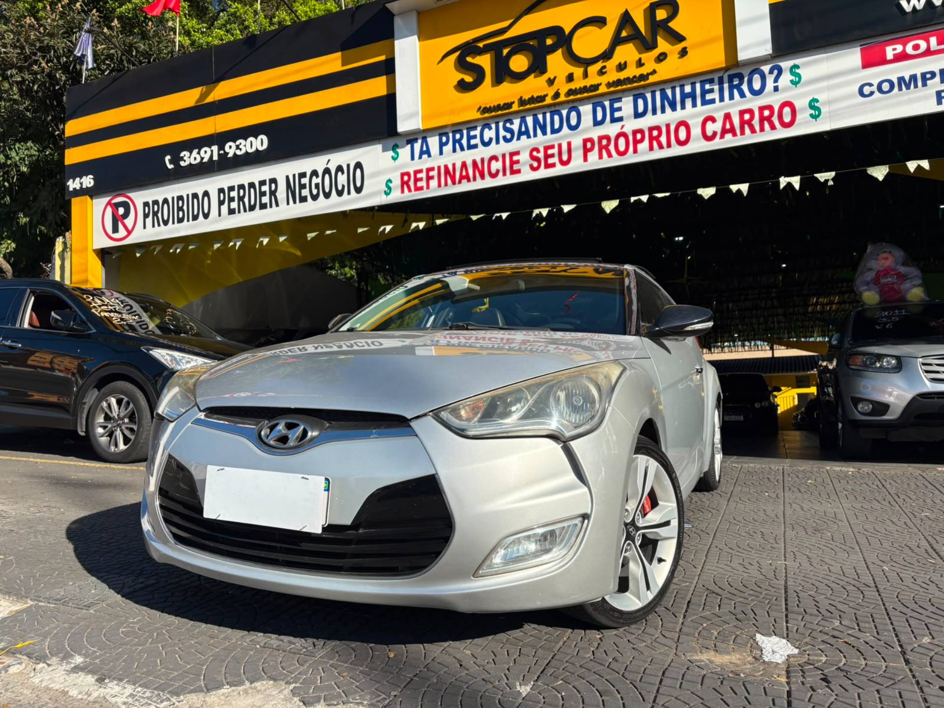HYUNDAI VELOSTER