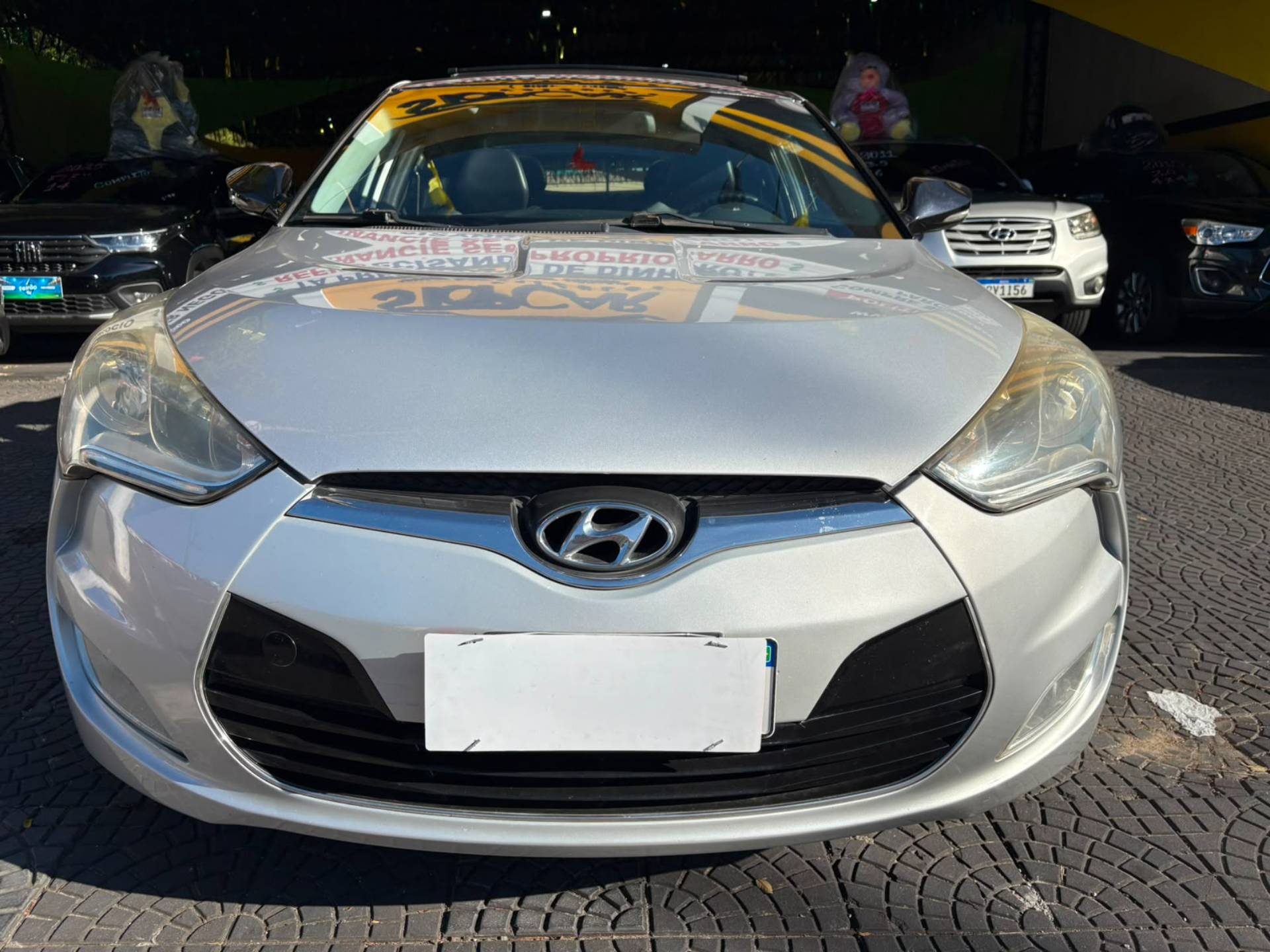 HYUNDAI VELOSTER