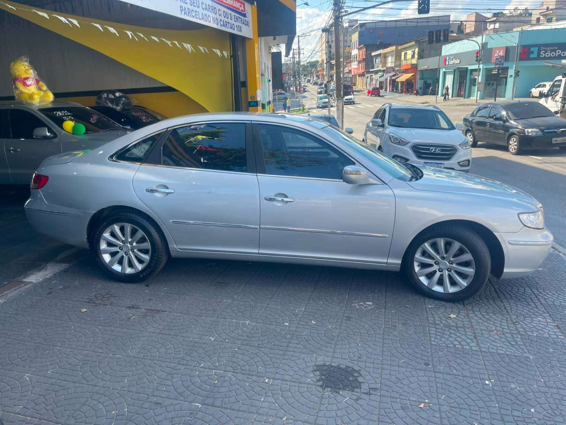 HYUNDAI AZERA