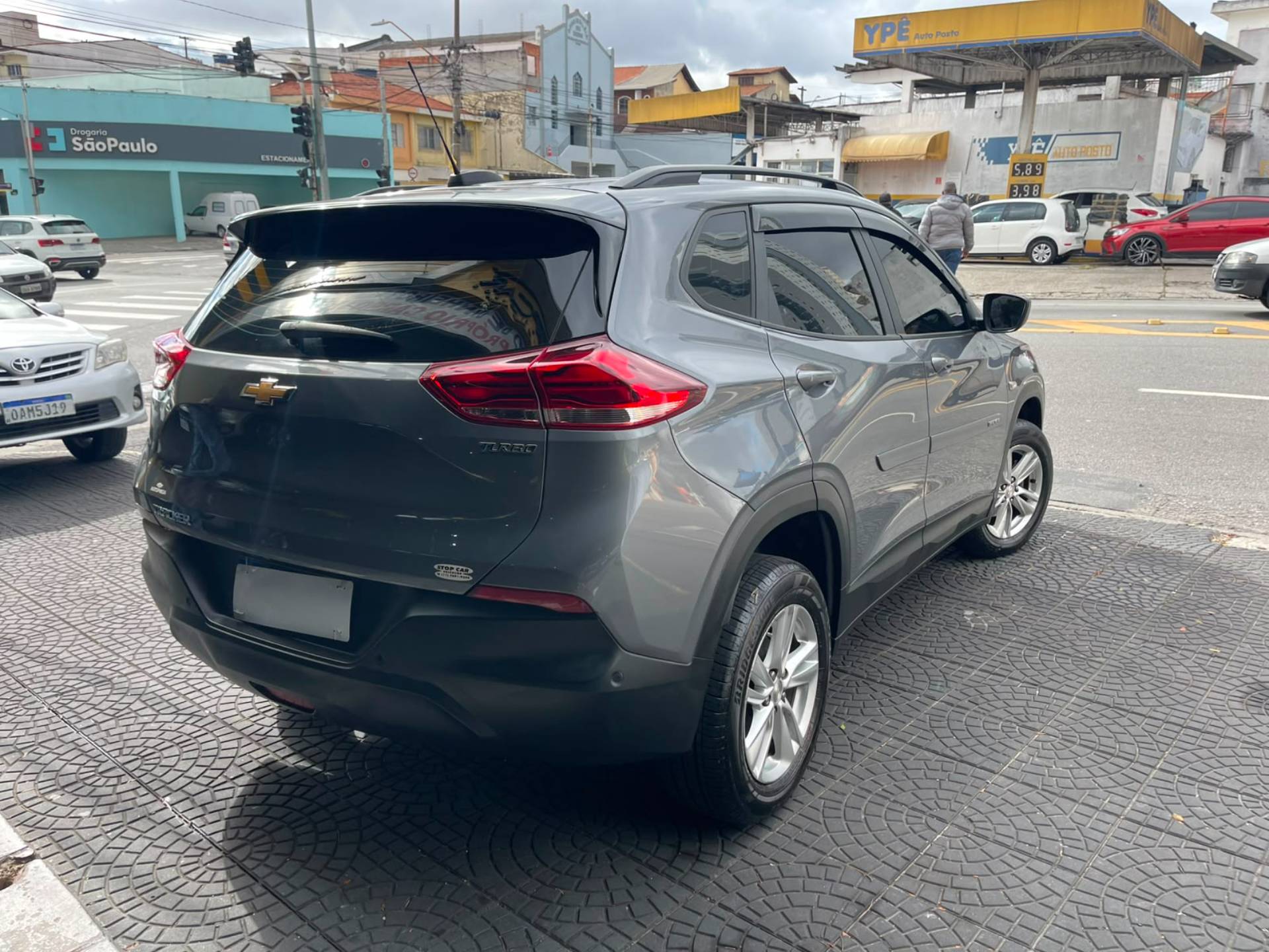 CHEVROLET TRACKER