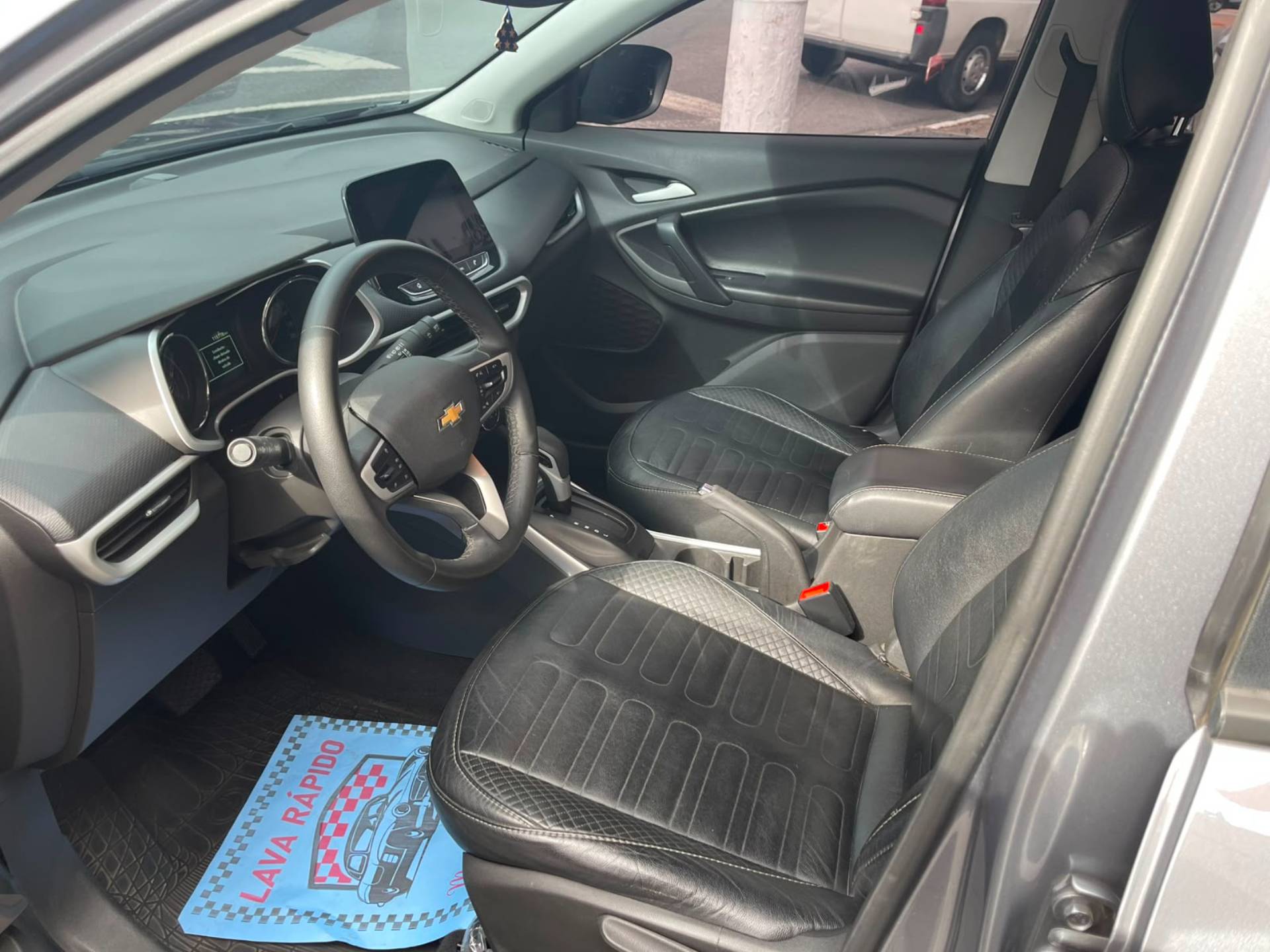 CHEVROLET TRACKER