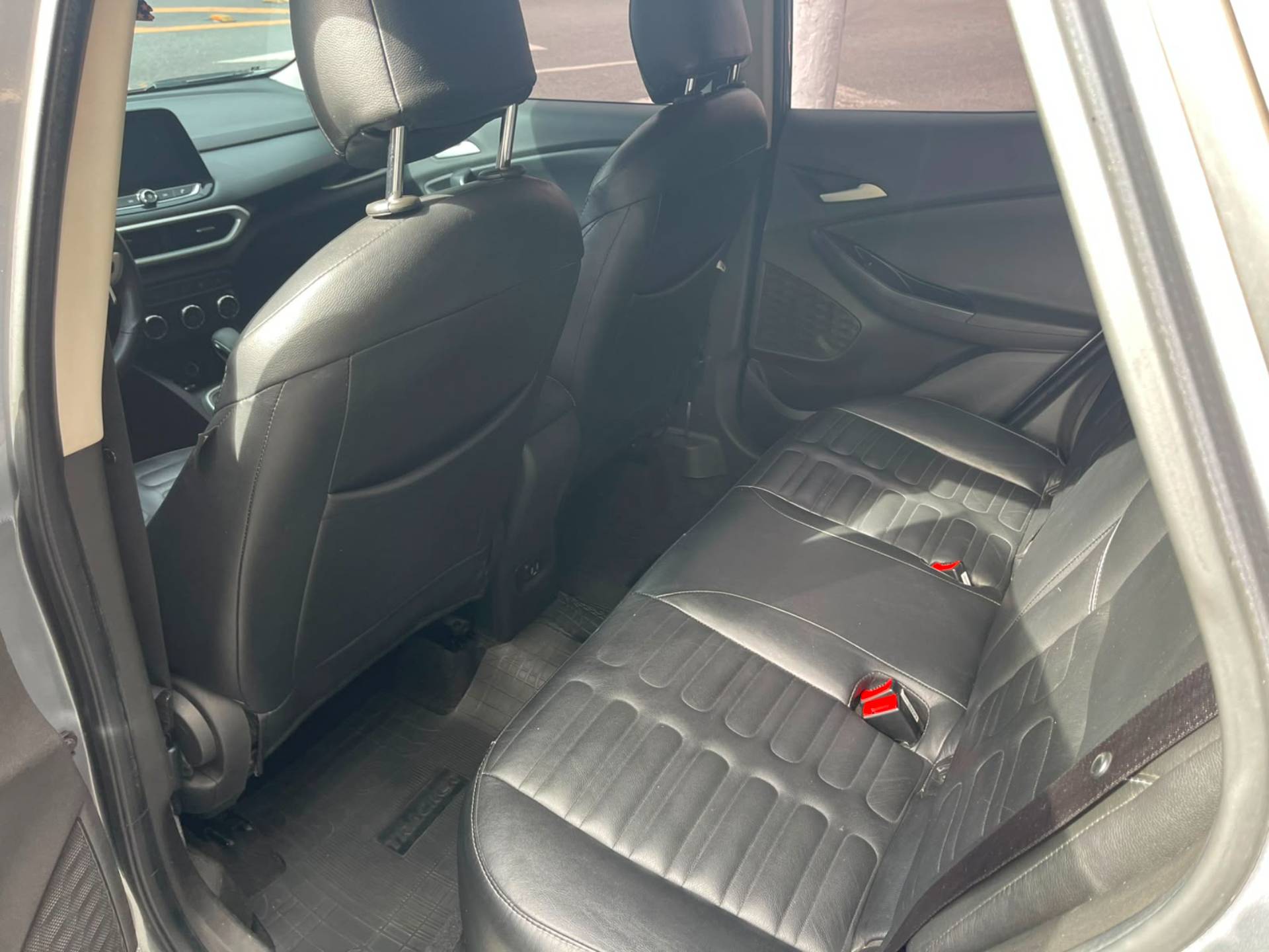 CHEVROLET TRACKER