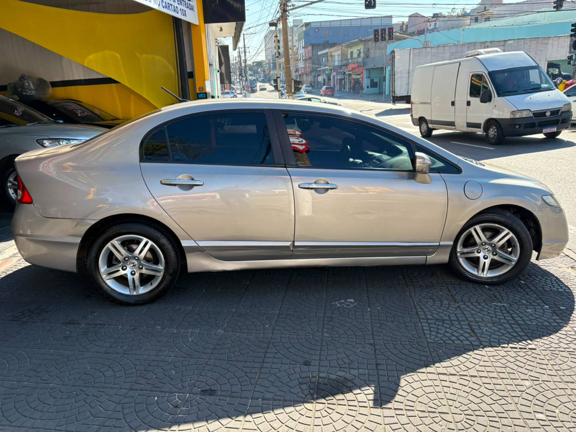 HONDA CIVIC