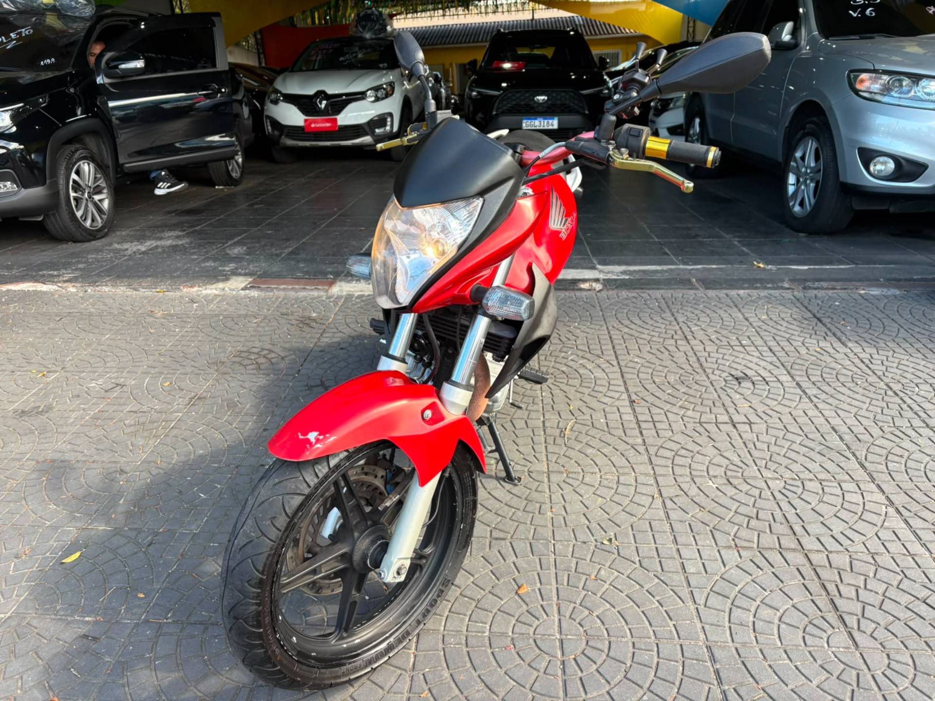 HONDA CB 300R