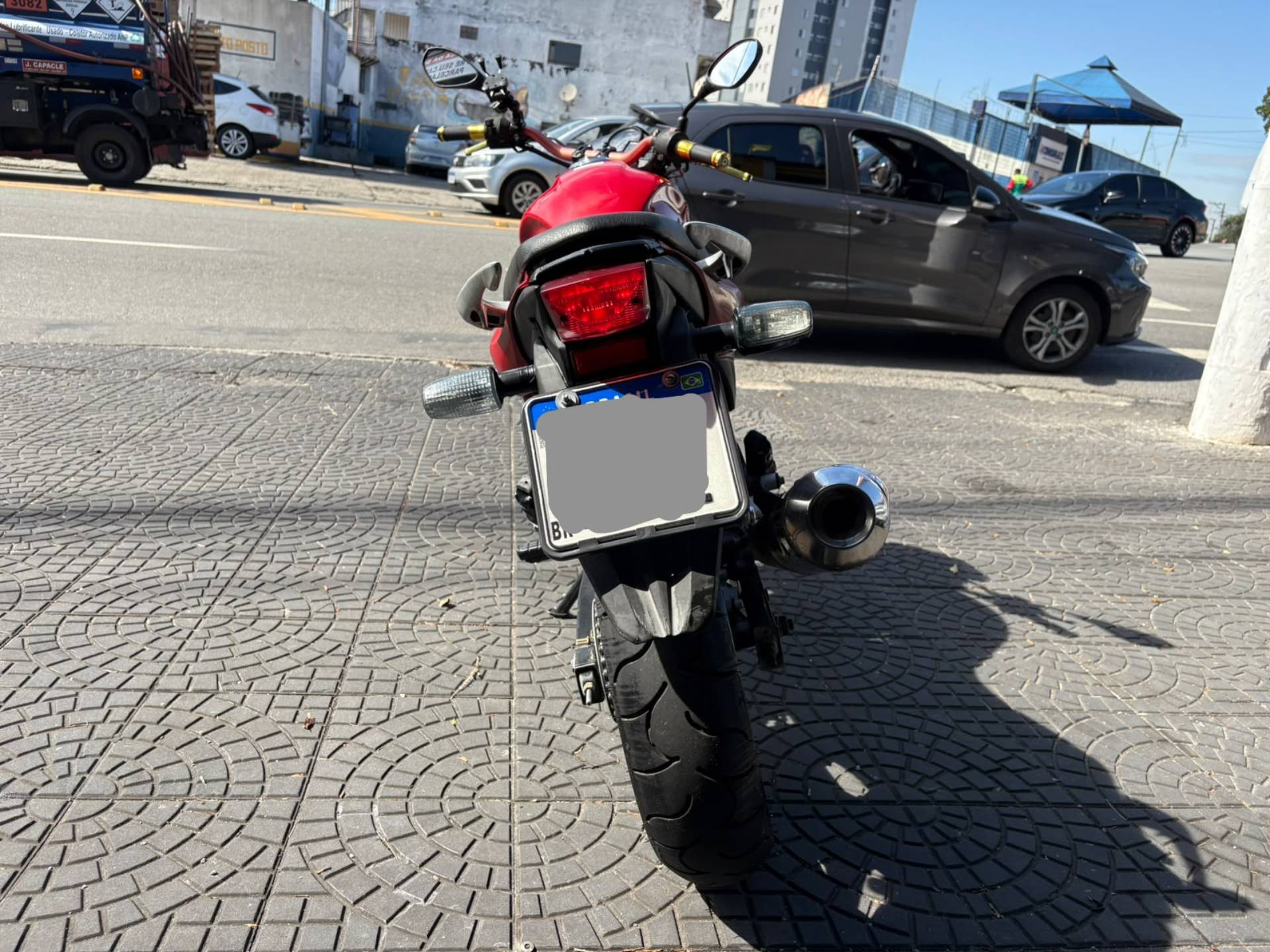 HONDA CB 300R