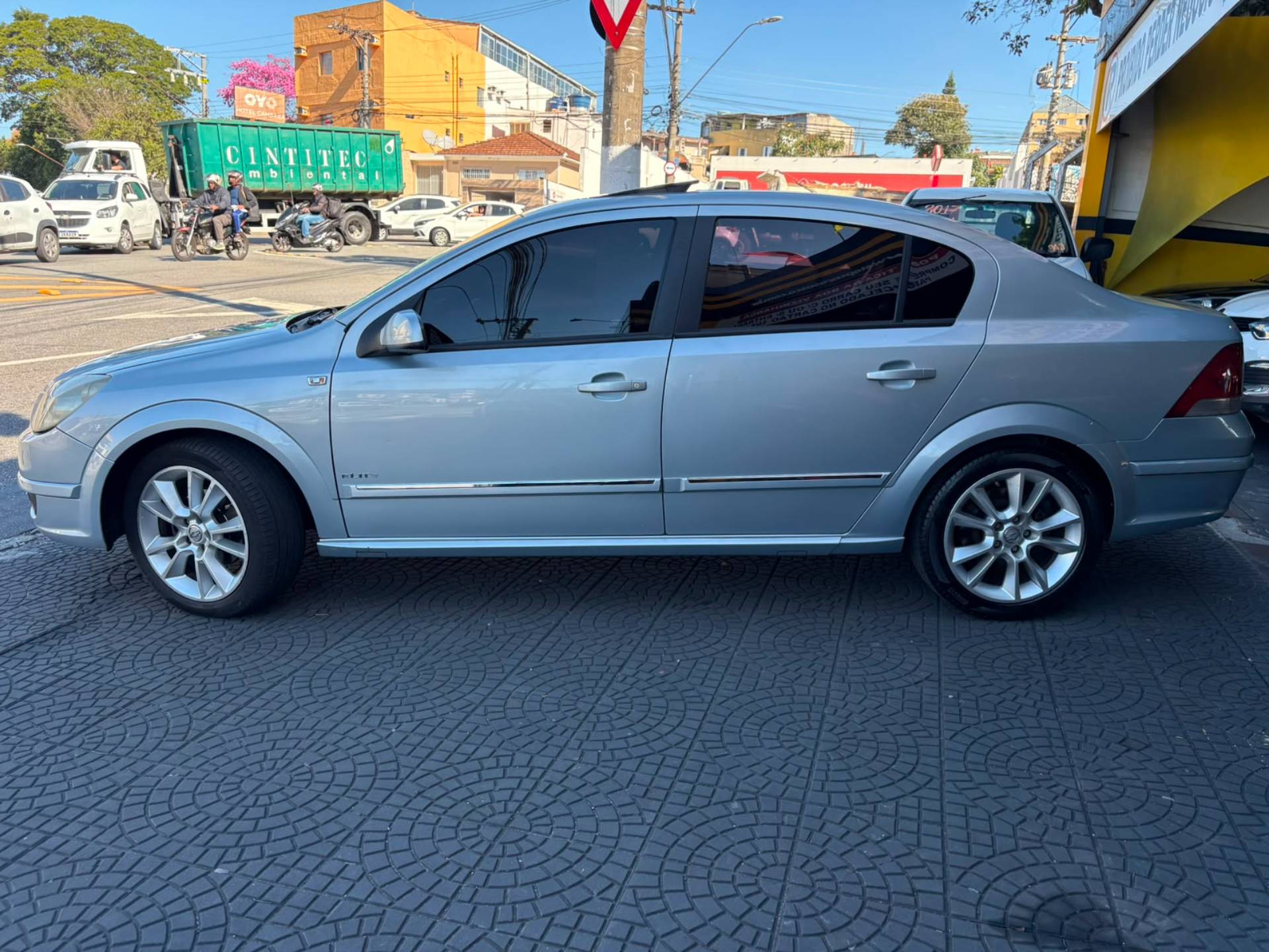 CHEVROLET VECTRA